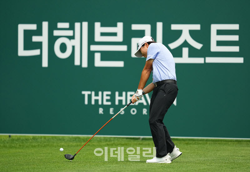 김지수,버디 노린 임팩트                                                                                                                                                                           