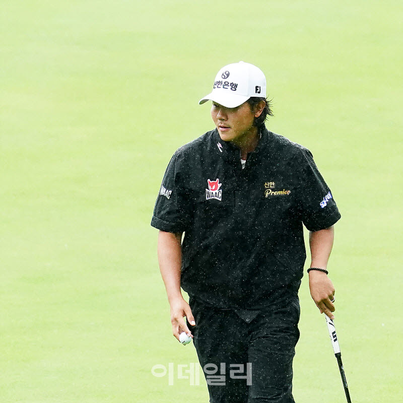  김성현, 우중 홀아웃                                                                                                                                                                              