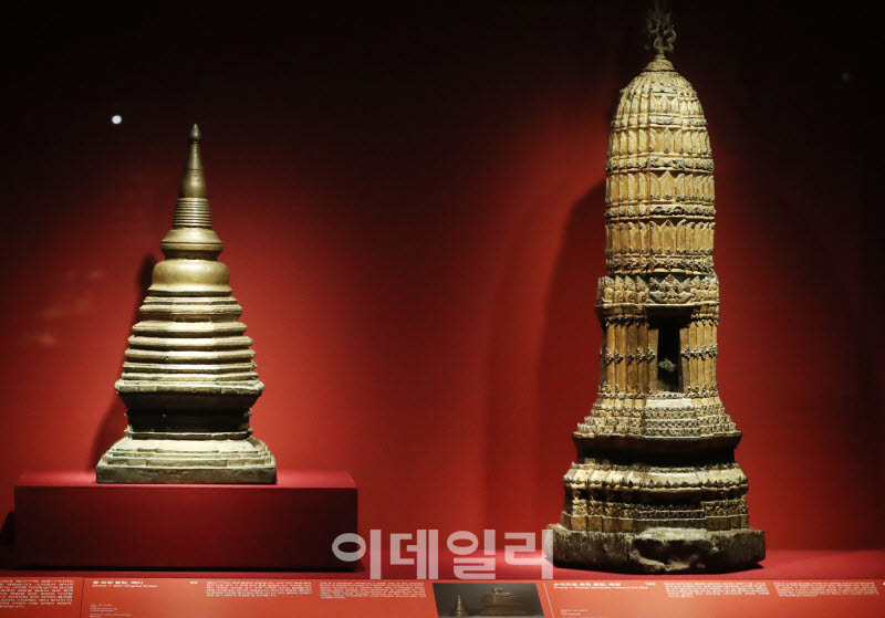  태국미술명품전-'불탑 모형'                                                                                                                                                             