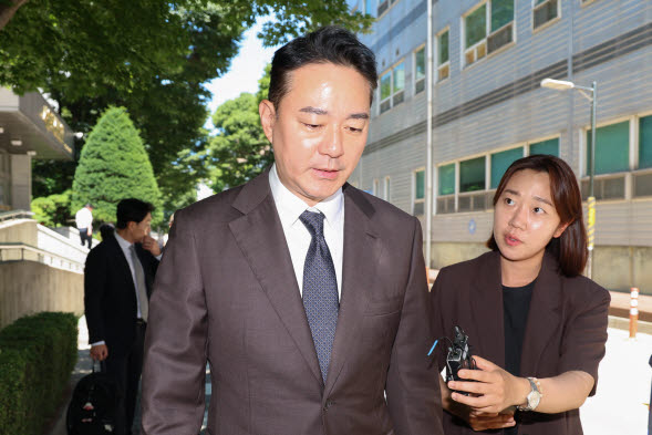 중앙그룹 회생 첫 심문…은행권 충당금 부담 현실화하나