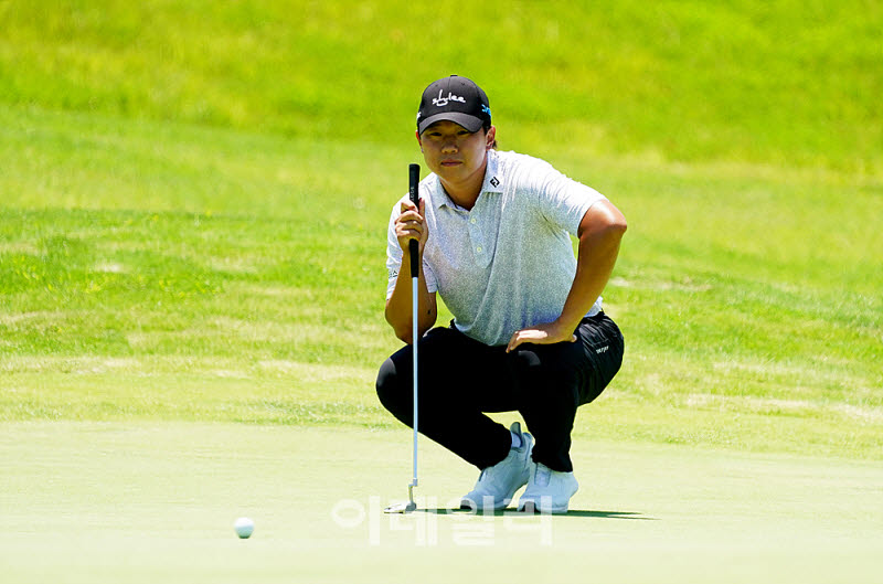 이상희, KPGA 군산CC 오픈 2라운드 경기 중