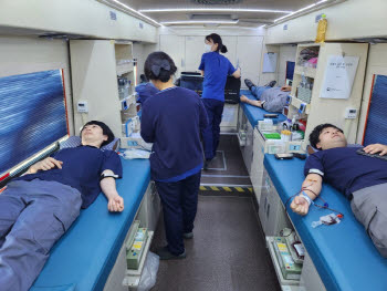 동아에코팩, 생명 나눔 문화 확산…헌혈행사 및 헌혈증 기부 진행