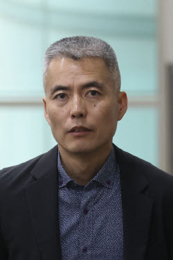 [포토]공판 출석하는 김화동 해병대2사단 1여단장                                                                                                                                                          