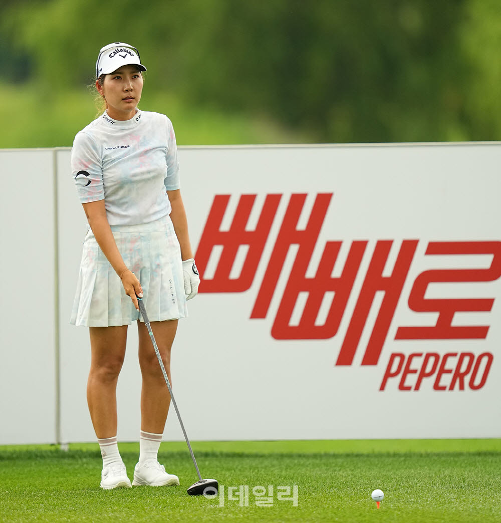 박단유,티샷은 집중한다                                                                                                                                                                            