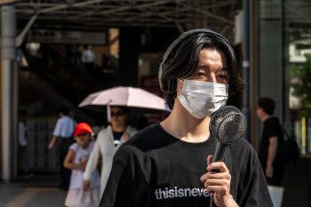 "동남아만큼 덥다"…日, 폭염에 연간 노동시간 28억시간 증발