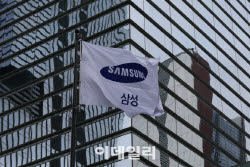 삼성전자, 충당금 빼면 2분기 영업익 100조↑…대기록 또 썼다(종합)