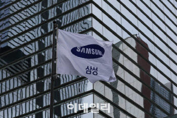 삼성전자, 충당금 빼면 2분기 영업익 100조↑…대기록 또 썼다(종합)