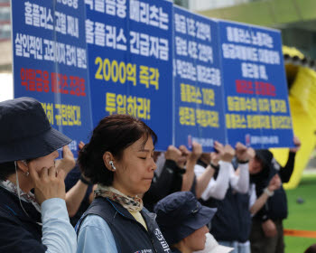 홈플러스 대금보류 논란…드러난 카드사 리스크 관리 '딜레마’