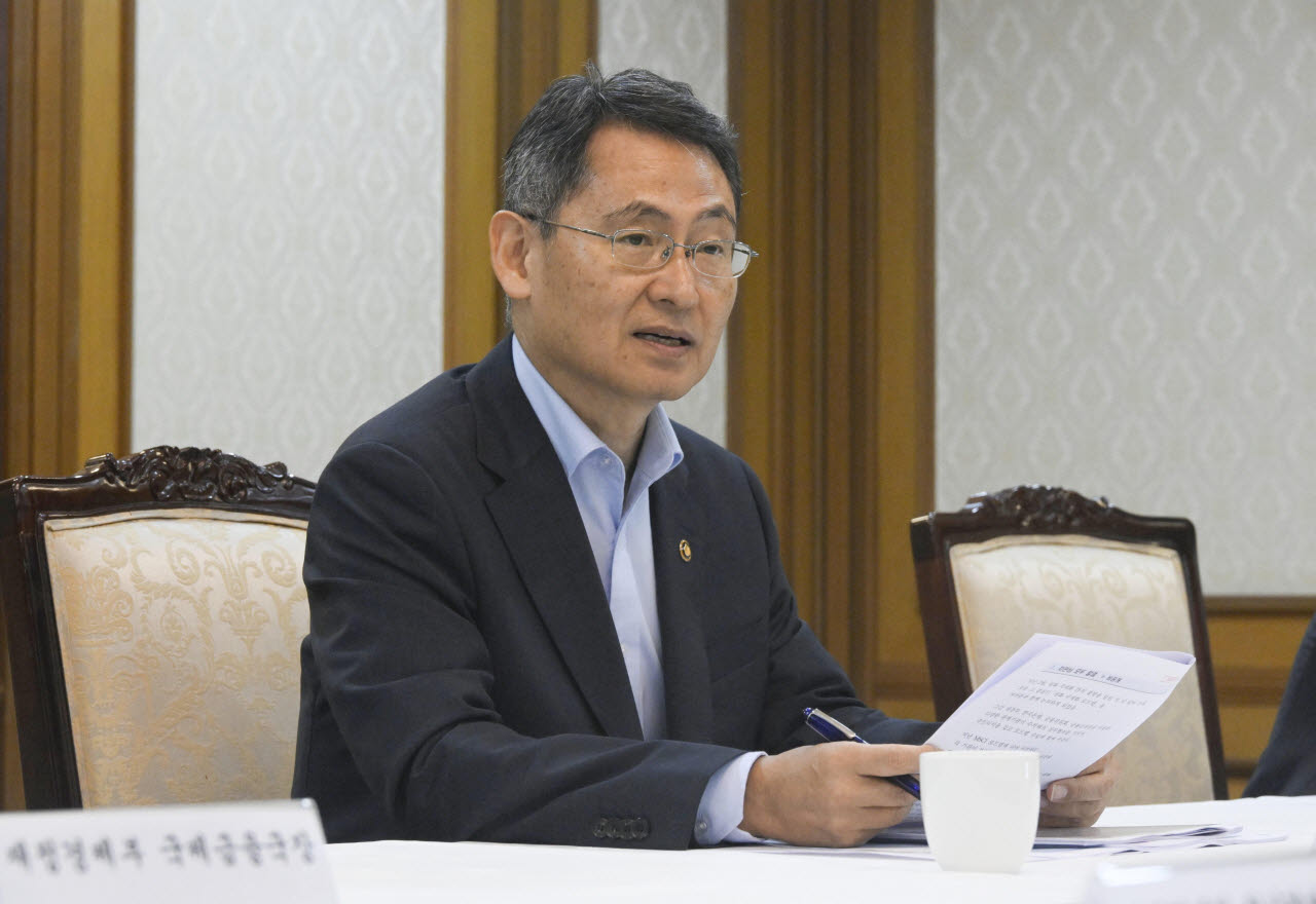 허장 재경차관 "원화 국제화 로드맵, 이달 중 발표"