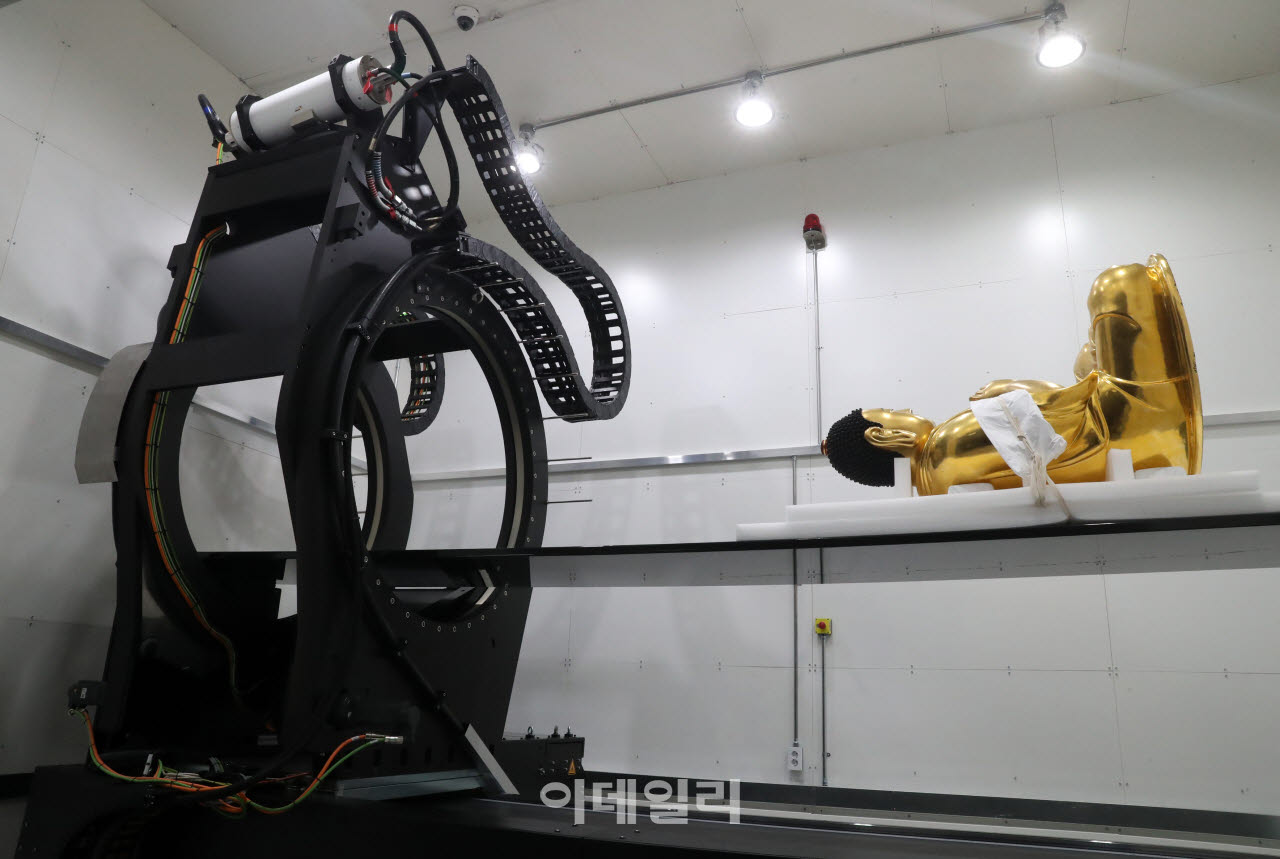  국립중앙박물관, ‘세계 최대 원통형 CT’ 국내 최초 도입                                                                                                                                           