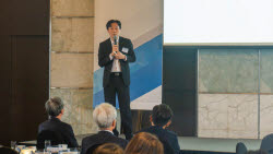 관세·환율·금리 겹악재에…기업들 ‘비용 리스크’ 커진다