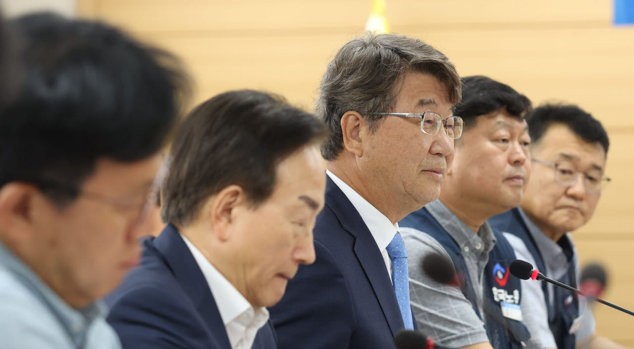 김지형 경사노위 위원장, 발족식에서 인사말                                                                                                                                                         
