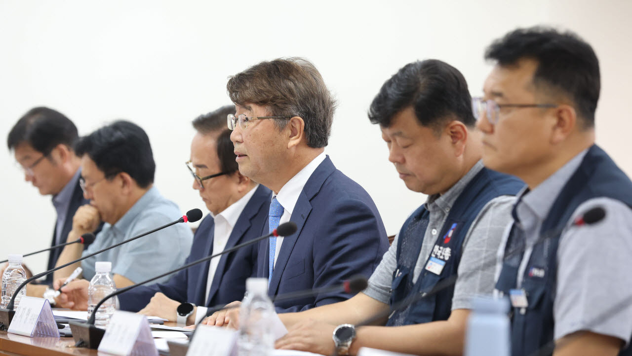 김지형 경사노위 위원장, 특위 발족식 인사말                                                                                                                                                        