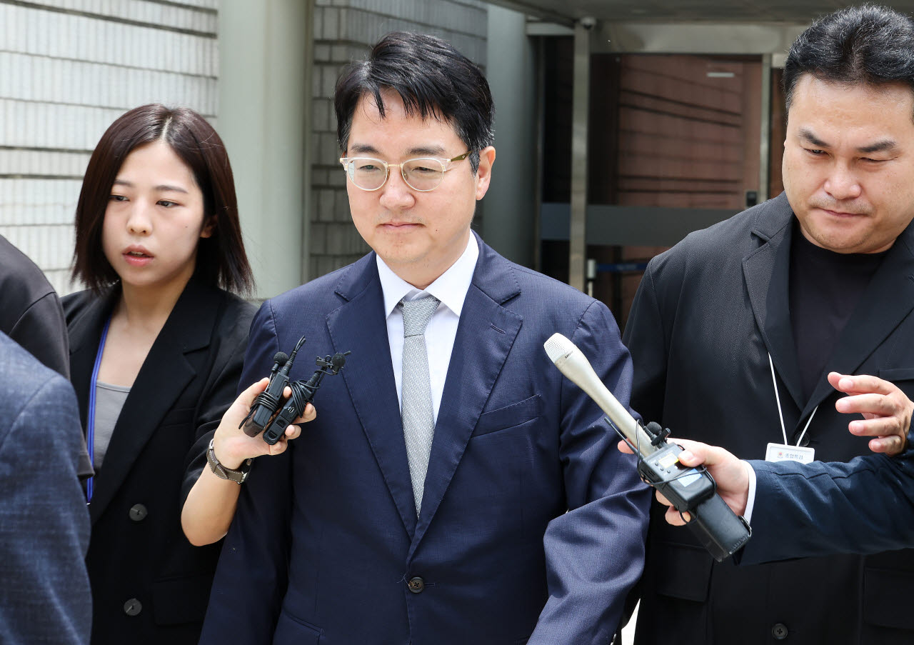 법원 나서는 심우정 전 검찰총장                                                                                                                                                                    