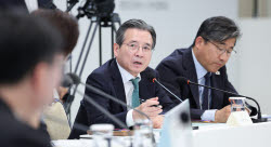 부동산 대토론회 앞두고 정부·시장 미묘한 온도차