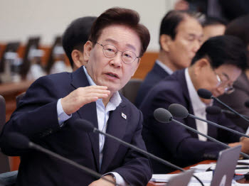 "영업익 N%성과급 놓고 파업 안 된다" 못박은 李