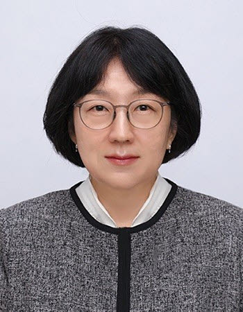 KB국민은행 사외이사 후보에 정윤경 성균관대 교수
