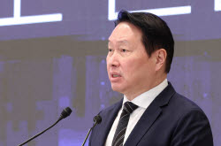 “배당금 194억” 최태원, SK 중간배당 실수령액은 얼마
