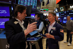 [속보]S&P500 '사상 최고'…호르무즈 타결 기대·AI실적 훈풍