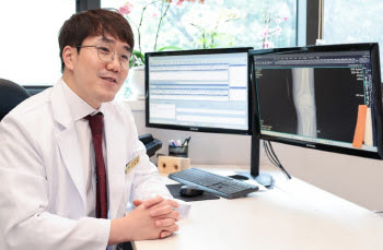 [전문가 인사이트]민경준 뉴민병원장 “관절 치료, ‘보존’으로 패러다임 변해…카티라이프 주목”