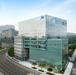 JW중외제약, 통풍 신약 '에파미뉴라드' 3상 유효성 확보