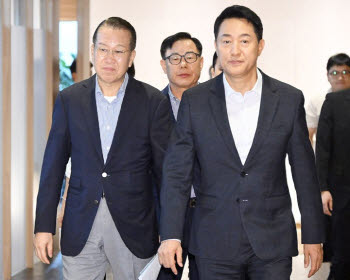 용산 두고 평행선 달리는 정부-서울시…李 "집값 폭등 안 돼" 경고