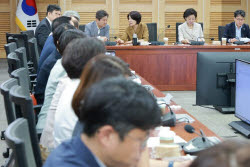 초과세수활용·용산공원에 반값아파트...與, 청년주거 해법 분출