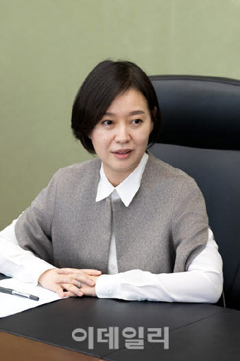 단일 물질 최대 계약금...한미 비만신약 '잭팟' 뒤 임주현 H.O.P 있었다