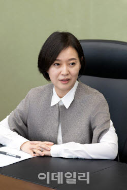 단일 물질 최대 계약금...한미 비만신약 '잭팟' 뒤 임주현 H.O.P 있었다