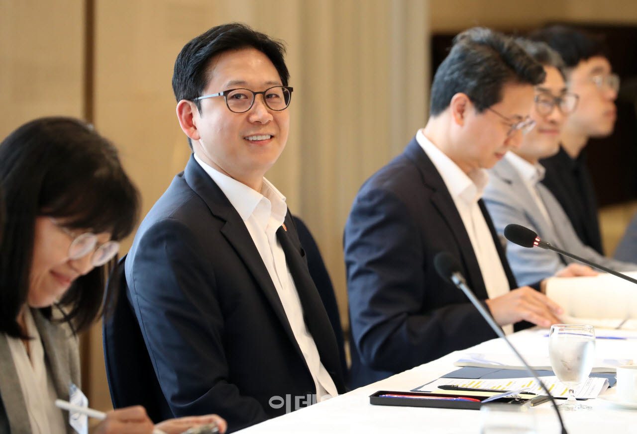  '과학기술·인공지능 미래전략회의'                                                                                                                                                      