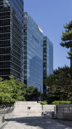 [크레딧 체크포인트]실적 웃었지만…한화리츠, ‘오렌지센터發’ 차입 부담 커진다