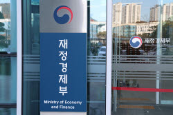 중국산 아크릴산 부틸에 5년간 덤핑방지관세 부과… 최대 19.17%