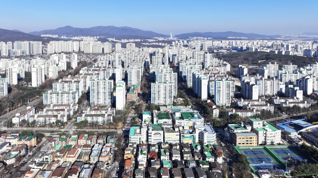 분당 특별정비구역 지정에 몰린 6.6만세대 "경쟁 과열 우려"