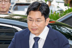 [속보]'2631억 부당이득' 방시혁 검찰 송치