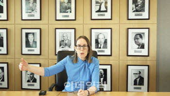 ‘깜깜이 정책’ 없어야 삼전닉스·BTS토큰 나온다[최훈길의뒷담화]