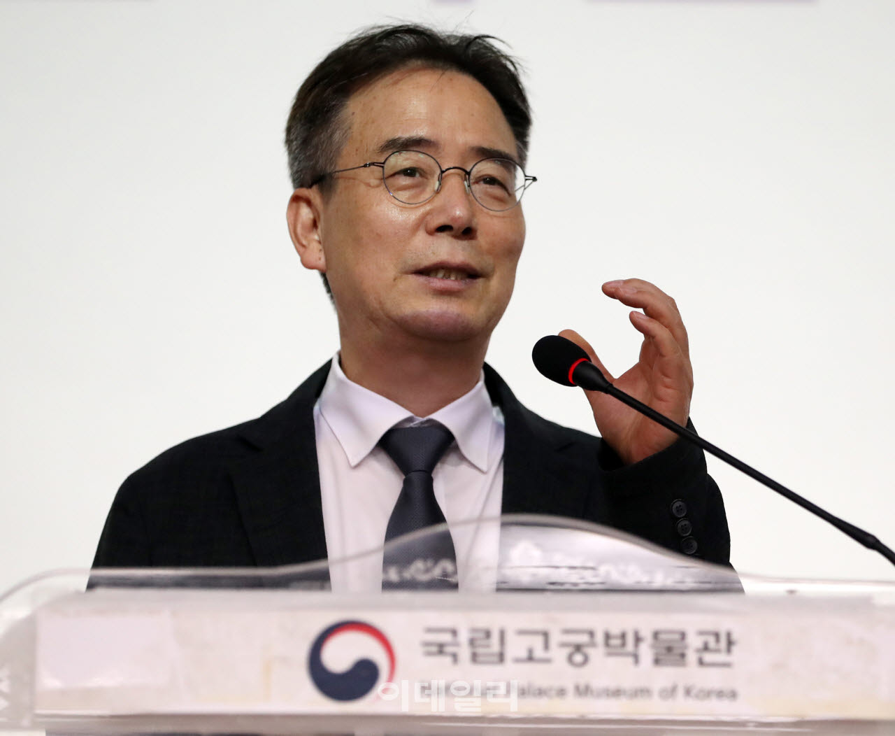  궁능 관람료 토론회 인사말하는 조규형 궁능유적본부장                                                                                                                                              