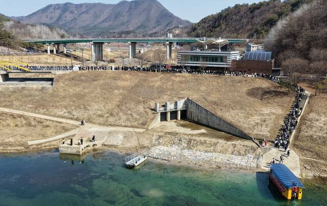 "영화 한 편이 우리 마을 여행 광고"…지자체 로케이션 유치 경쟁 '후끈'
