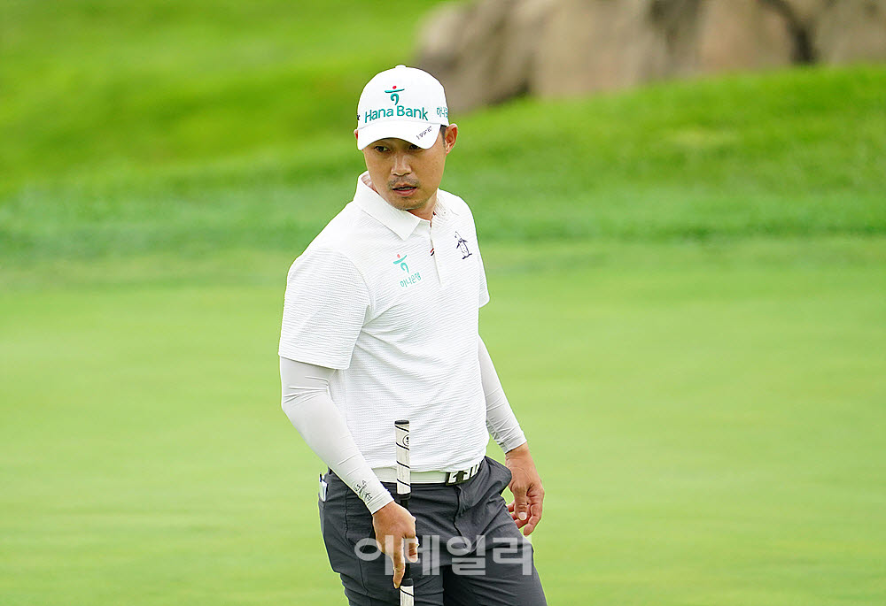  박은신, 신중히 읽는 라인                                                                                                                                                                         