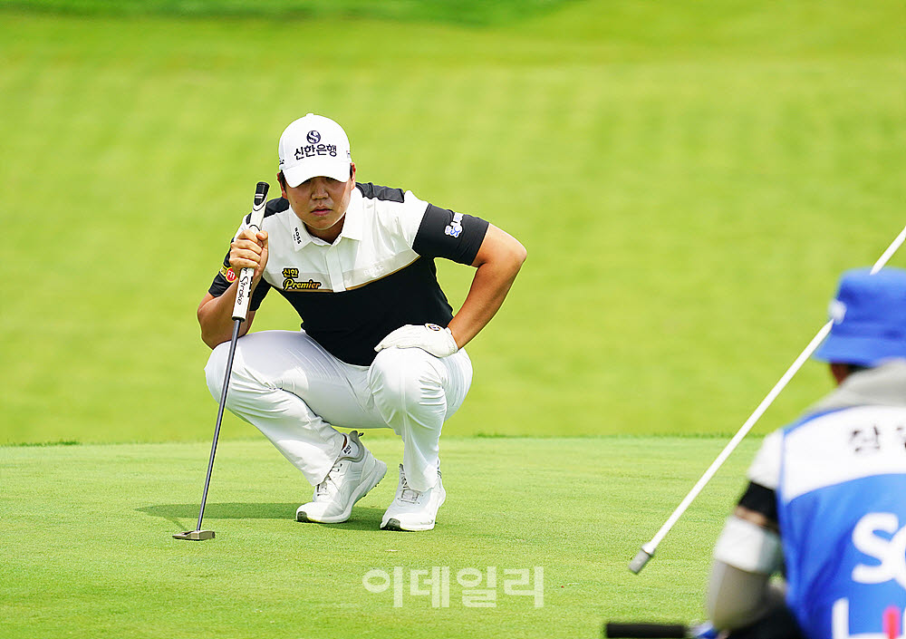  장유빈, 신중히 읽는 버디 라인                                                                                                                                                                    