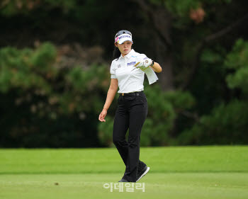 [골프IN화보] 배소현, KB금융 챔피언십 '순위 급상승' 무력 시위