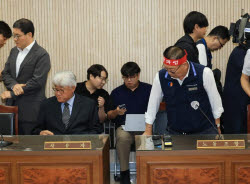 [속보]서울 시내버스 노사 협상 결렬…16일 첫차부터 전면 파업