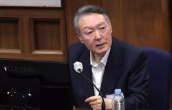 [속보]檢, 윤석열 전 대통령 청탁금지법 위반 불구속 기소
