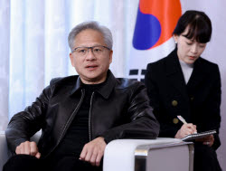 젠슨 황 
