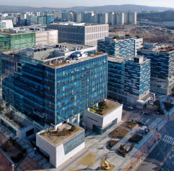 “통째로 사고, 한 층도 산다”…판교 오피스 거래가 달라졌다
