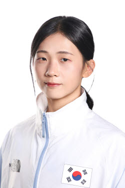 어깨 부상에도 값진 동메달…이보미, 한국 MMA 첫 아시안게임 메달