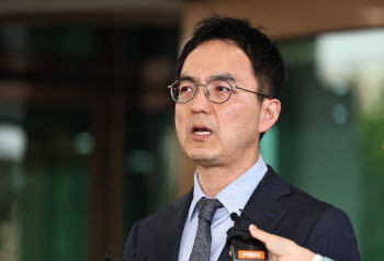[단독] 檢 떠난 구자현 "수사-기소 분리, 검사제도 근간 훼손했다"