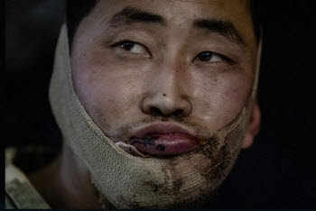 젤렌스키 “북한군 포로 2명 한국 보내”…정부, 사실상 인정