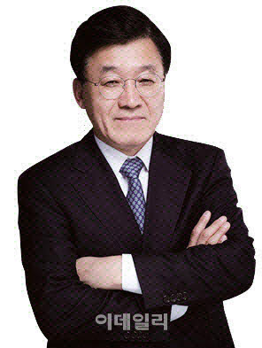 [목멱칼럼]첨단 소재산업 전환 시급한 석화