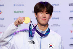 "금메달이 왜 이래"...韓 선수들 "교환해달라" 잇단 요청