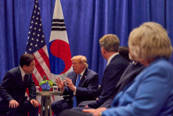 李, 트럼프에 전작권 전환 직접 설득…관건은 한미 ‘시간표’ 조율①